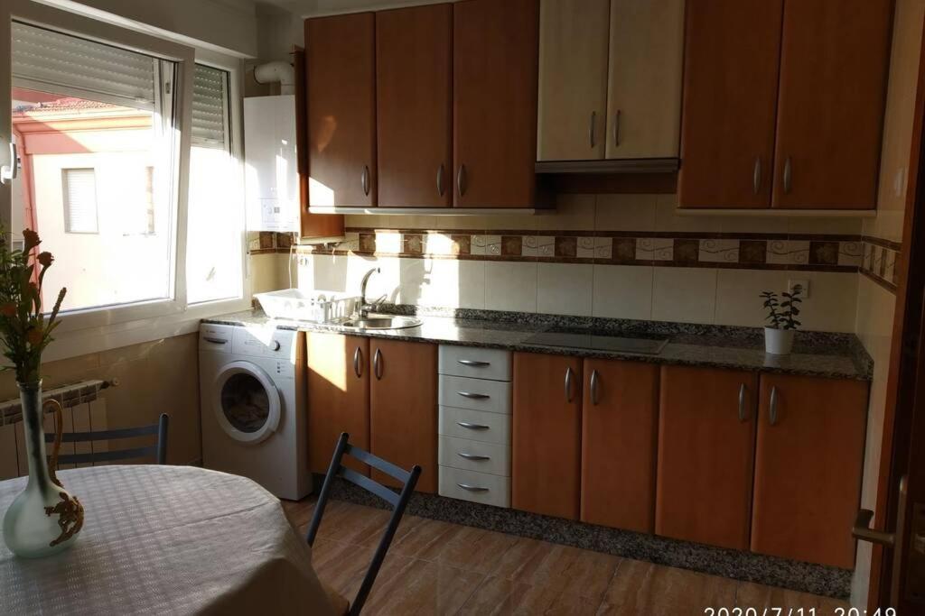 Appartamento Piso Cerca De Playa Samil Vigo Esterno foto